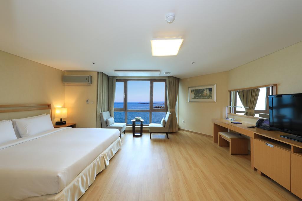 Ocean Suites Jeju Hotel Pokoj fotografie
